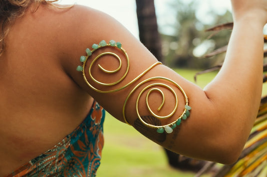 "Espiral Verdoso" Arm Cuff