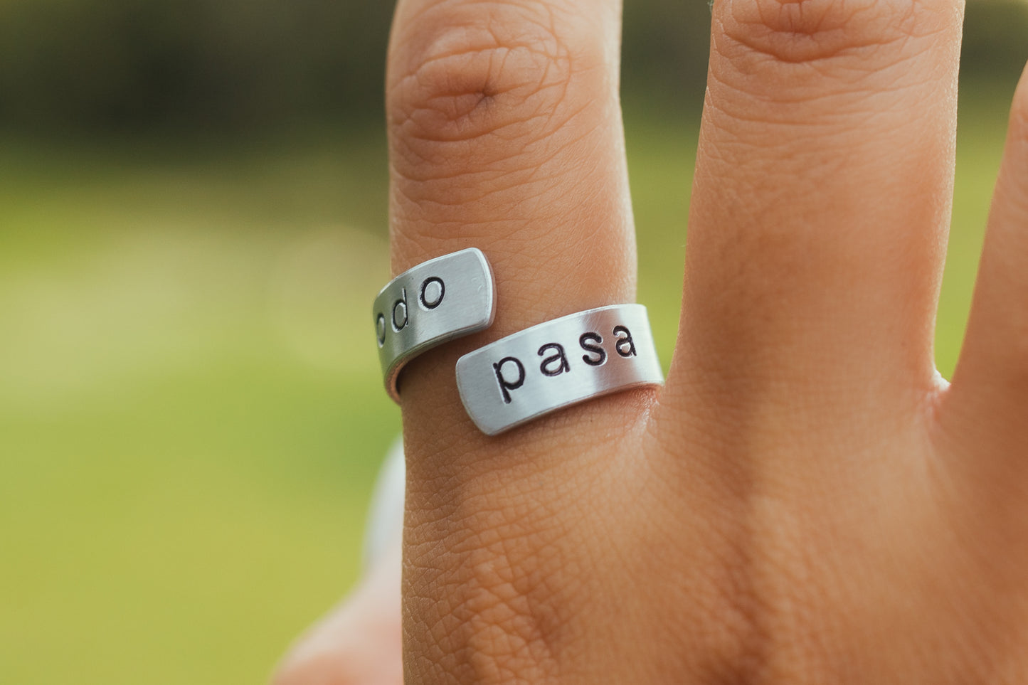 "Todo Pasa" Double Ring