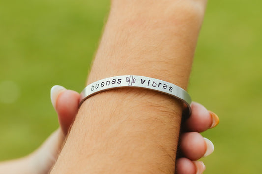"Buenas Vibras" Bracelet