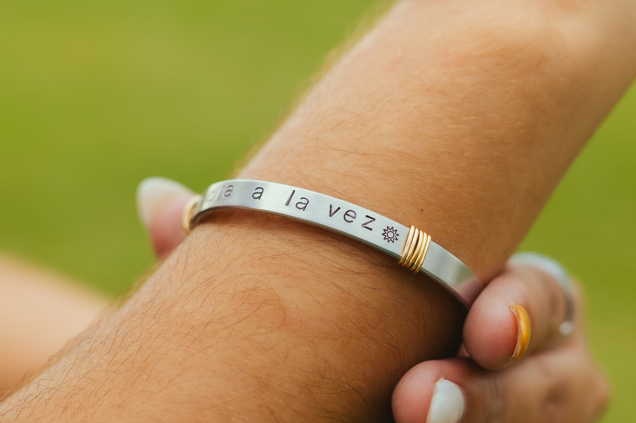"Un dia  a la vez" Bracelet
