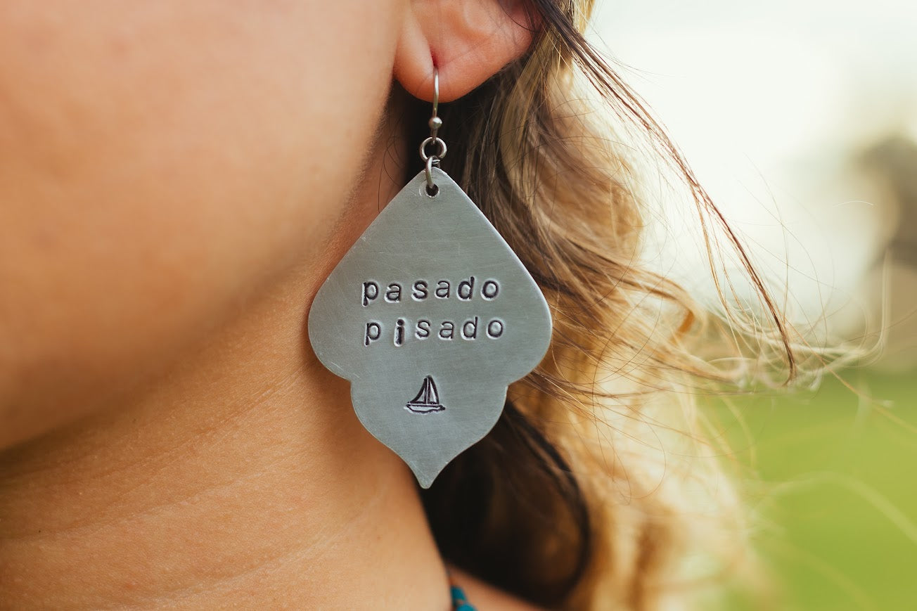 "Pasado Pisado" Earrings
