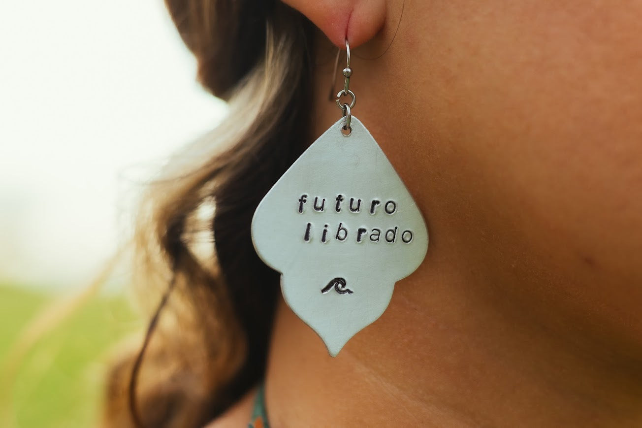 "Pasado Pisado" Earrings