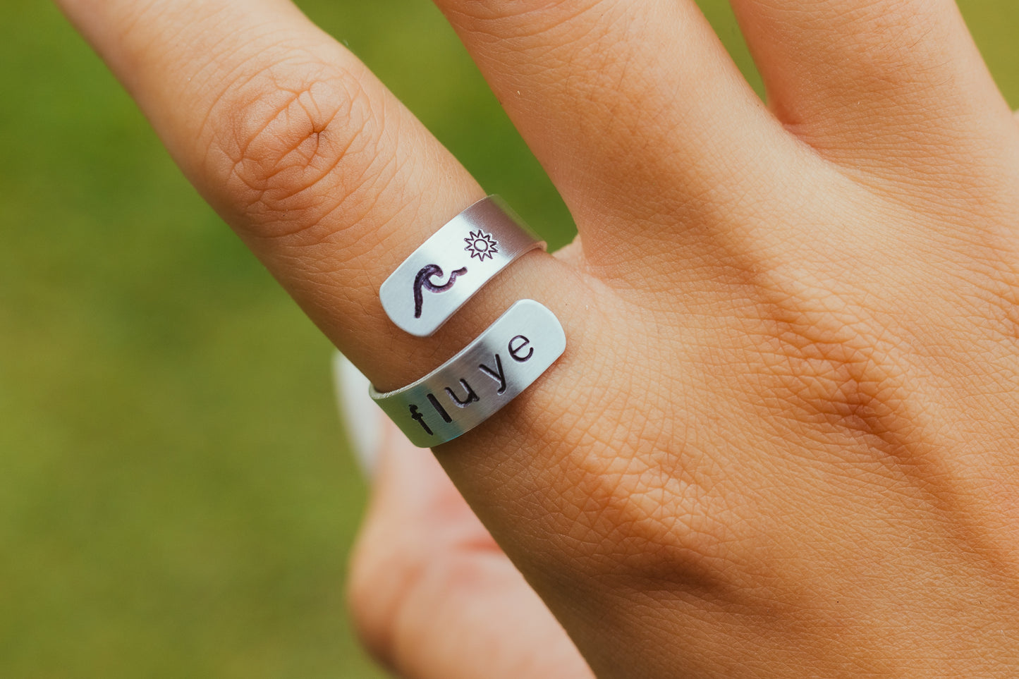 "Fluye" Double Ring