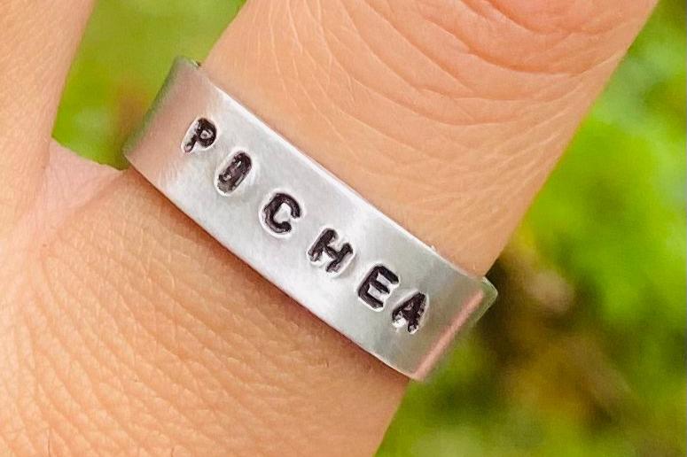 " Puertorriqueñas"Simple Ring